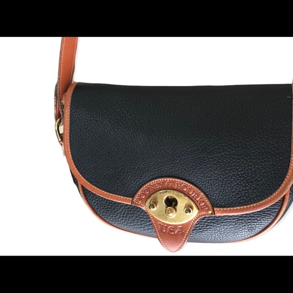 VINTAGE Dooney & Bourke Large Calvary crossbody Bag - Picture 9 of 16